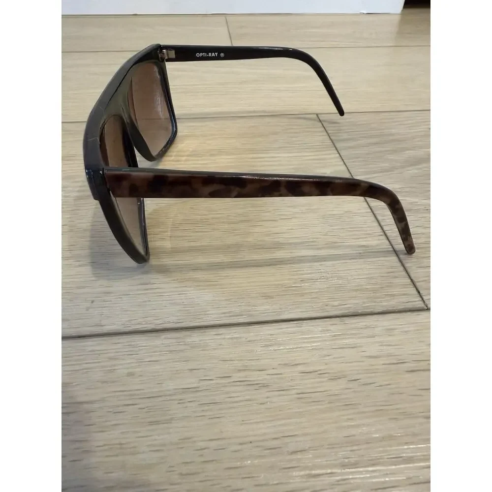 Vintage Opti-Ray Tortoise Oval Sunglasses Taiwan Frames